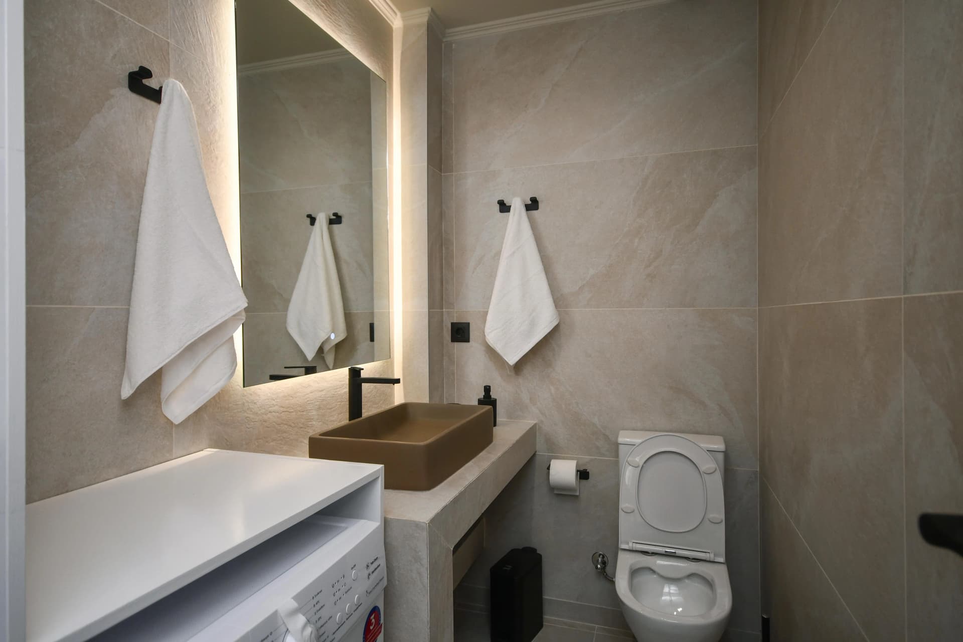 Apartment 1 - Photo 23